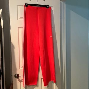 Bell bottom knit pants
